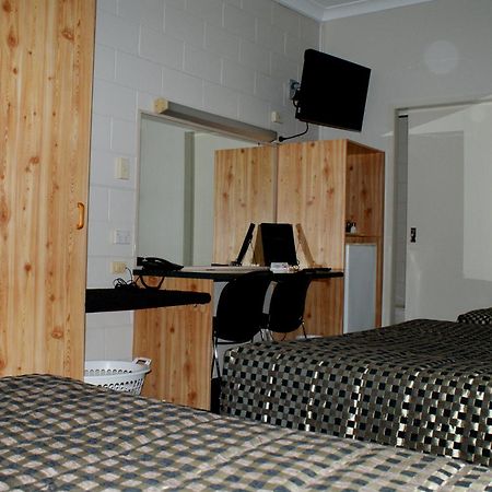 Black Diamond Motel Blackwater Exterior foto
